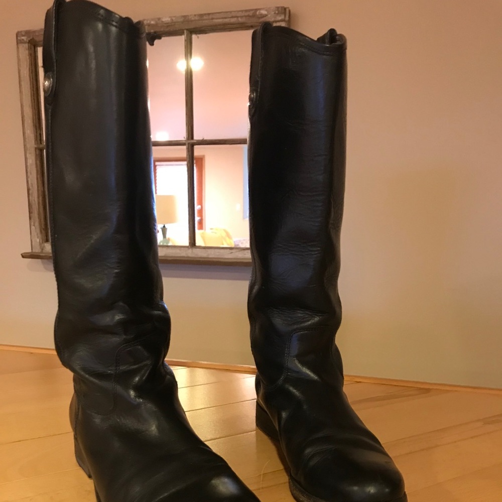 Frye Pull On Black Leather Boots